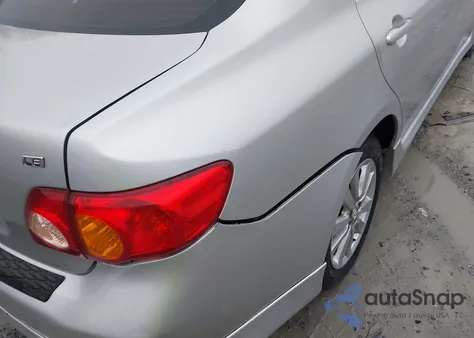 2010 Toyota Corolla S из США, поврежденный, VIN 2T1BU4EE0AC250709